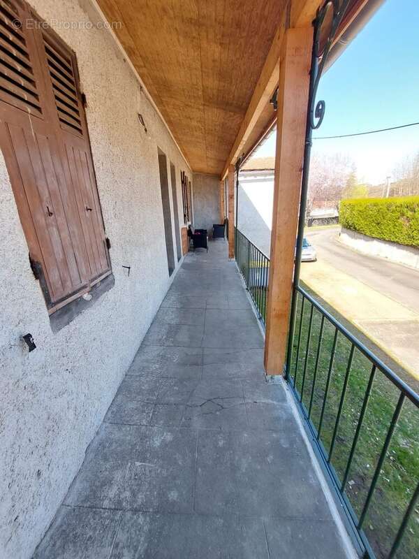 Appartement à SAINT-GERMAIN-DES-FOSSES