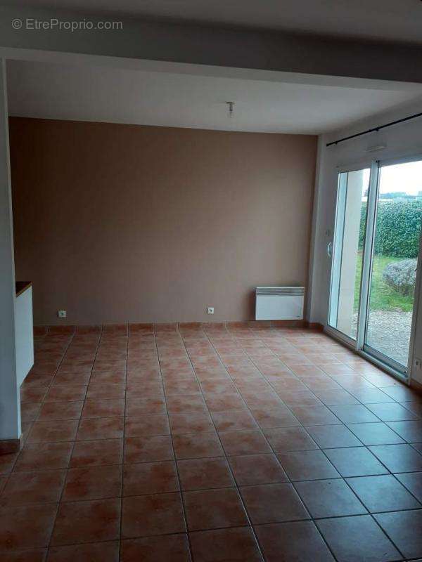 Maison à LECOUSSE