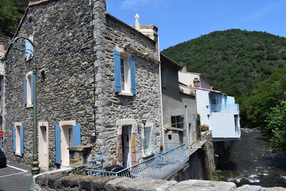 Maison à AXAT