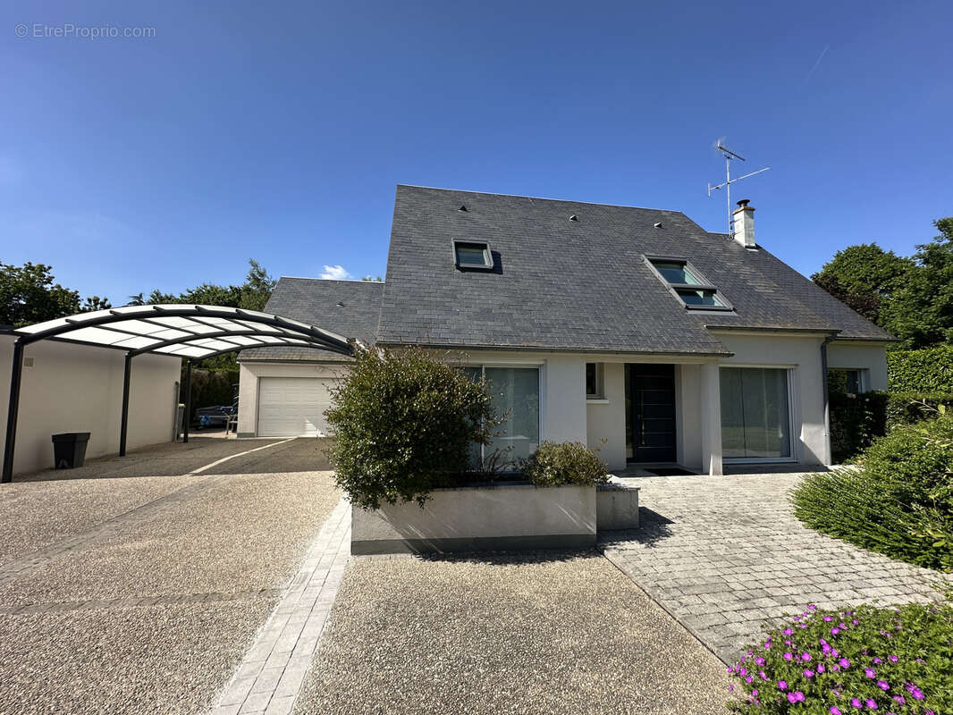 Maison à SAINT-DENIS-EN-VAL