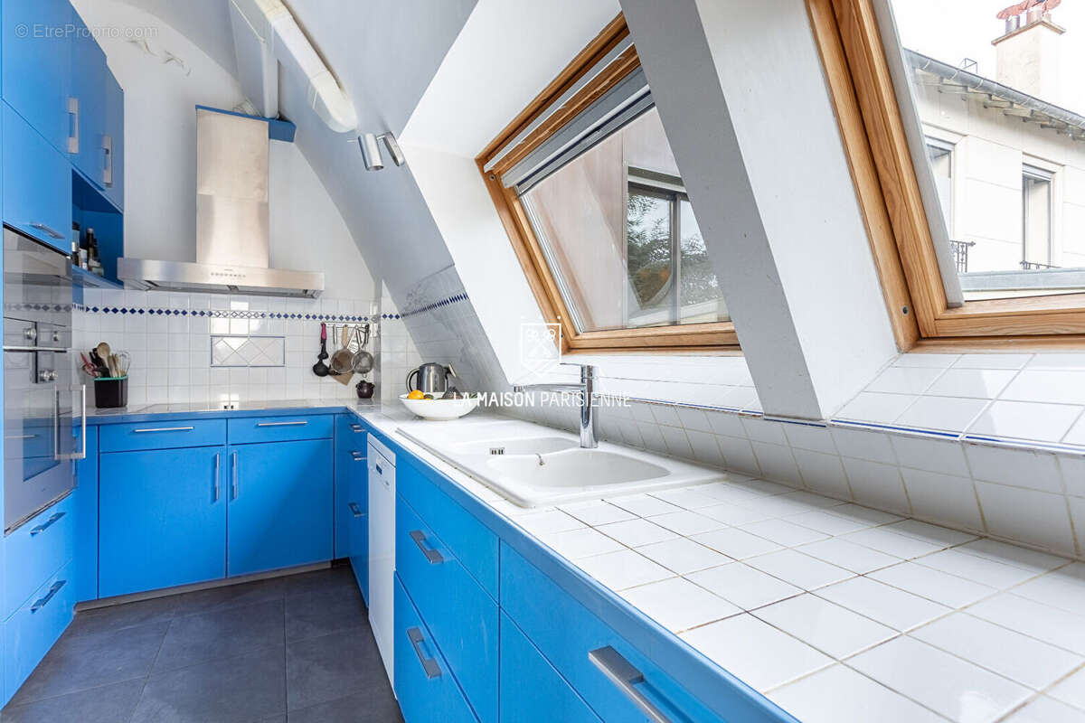 Appartement à SURESNES