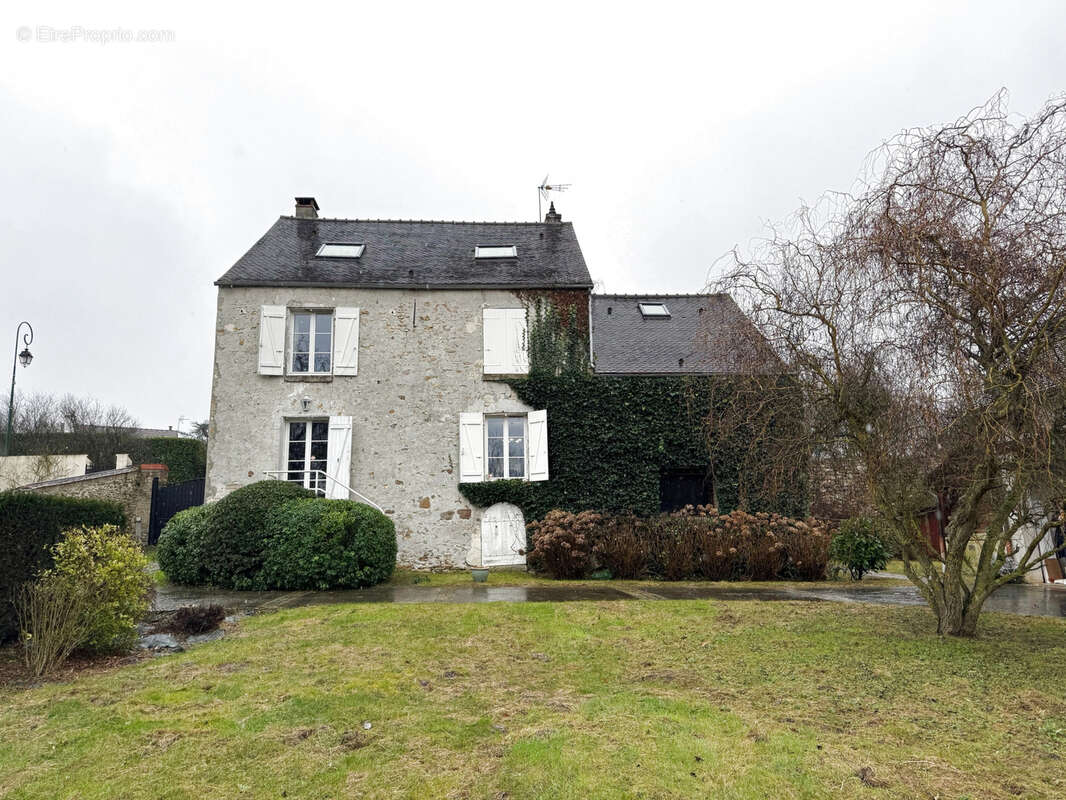 Maison à SAINT-WITZ