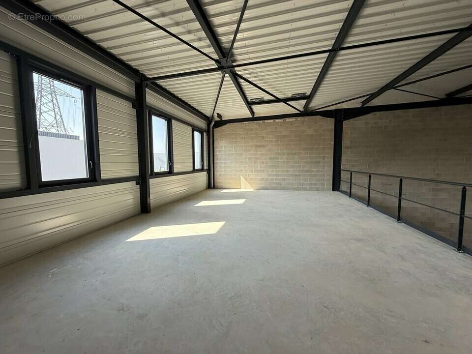 Autre à PERSAN