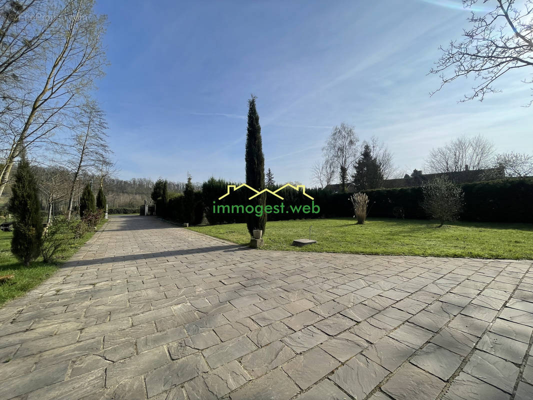 Maison à CAUVIGNY