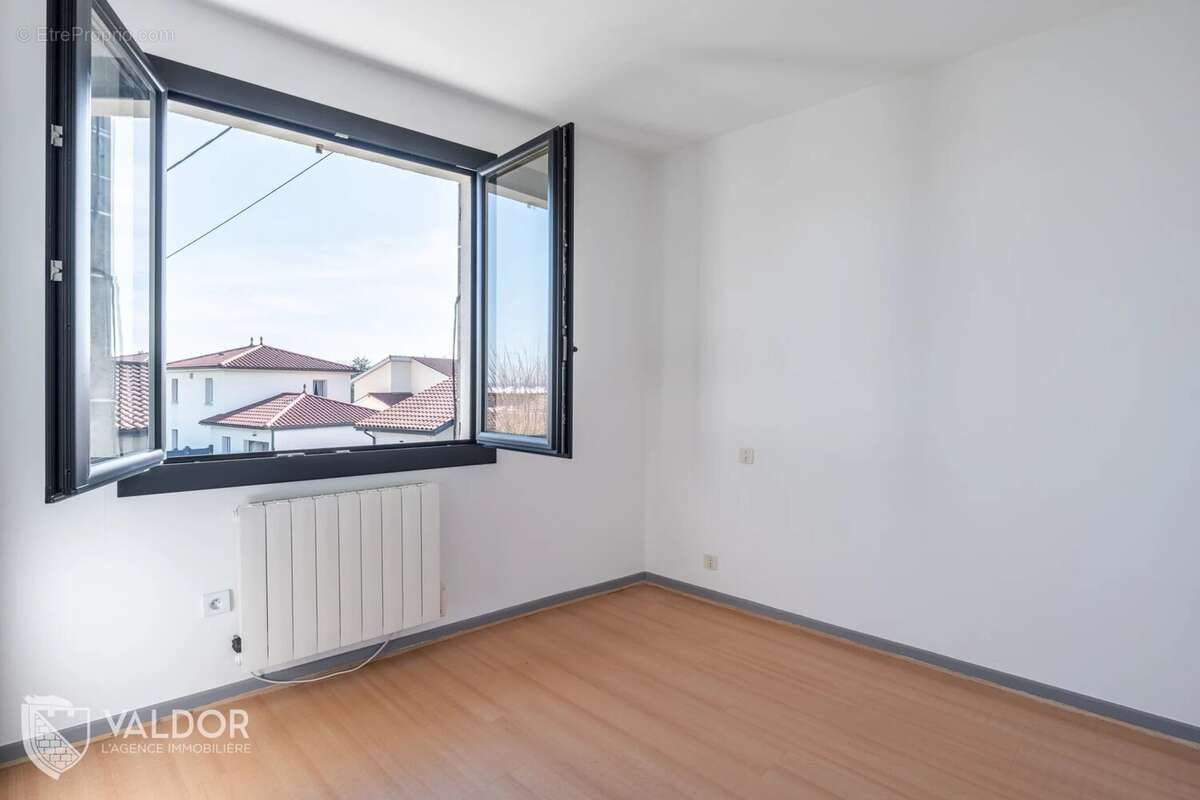 Appartement à LUCENAY