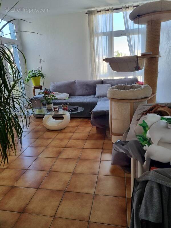 Appartement à LYON-8E
