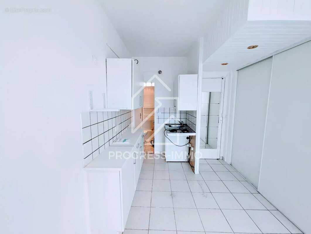 Appartement à SAINT-MAUR-DES-FOSSES