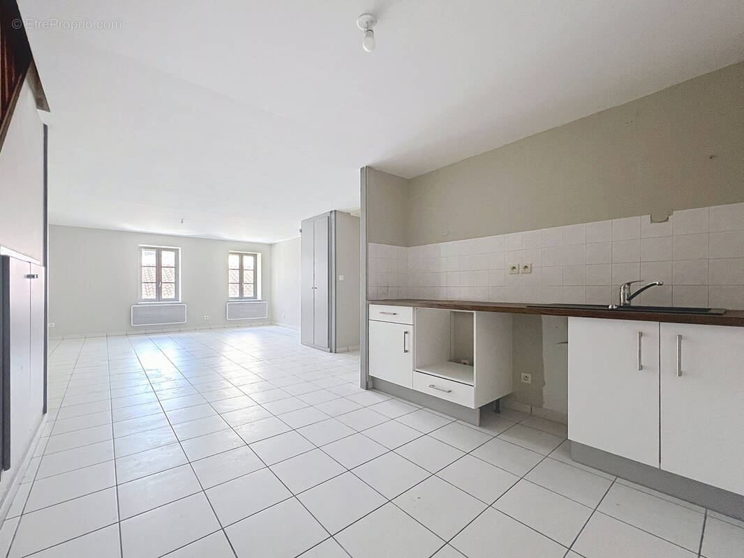 Appartement à VILLEFRANCHE-SUR-SAONE