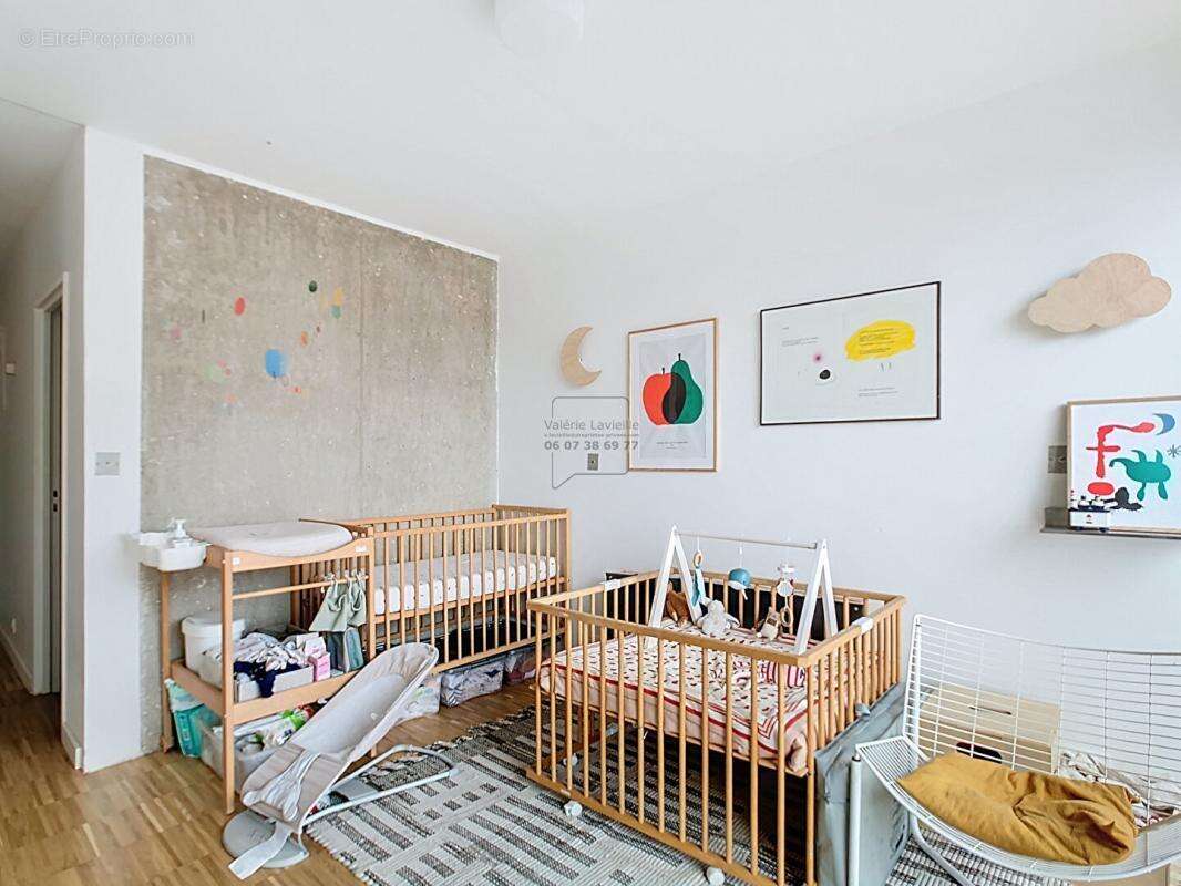 Appartement à MARSEILLE-1E