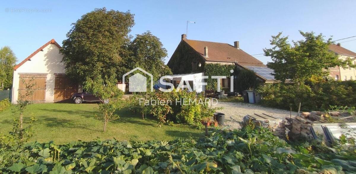 Photo 1 - Maison à ROMILLY-SUR-SEINE