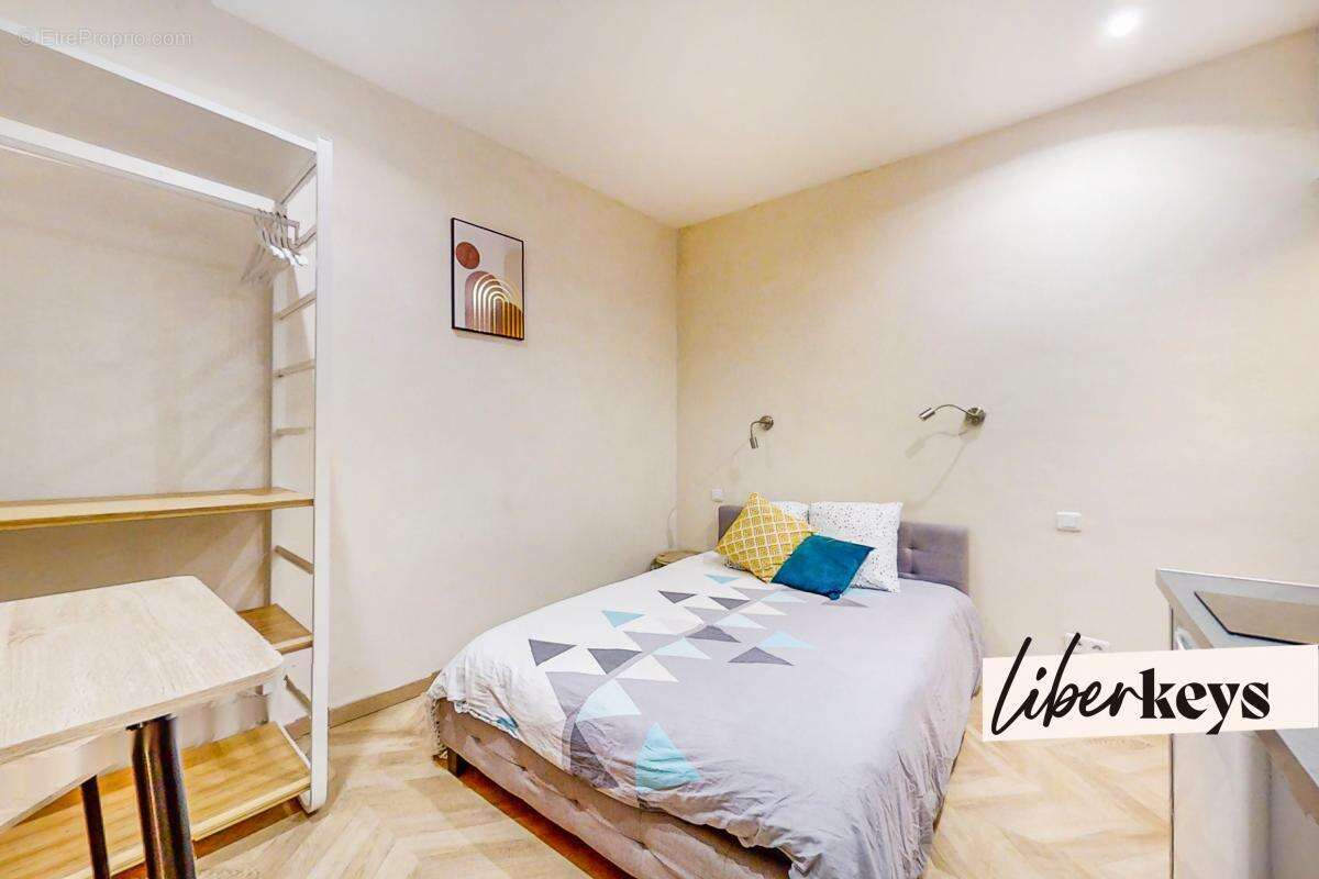 Appartement à MARSEILLE-2E