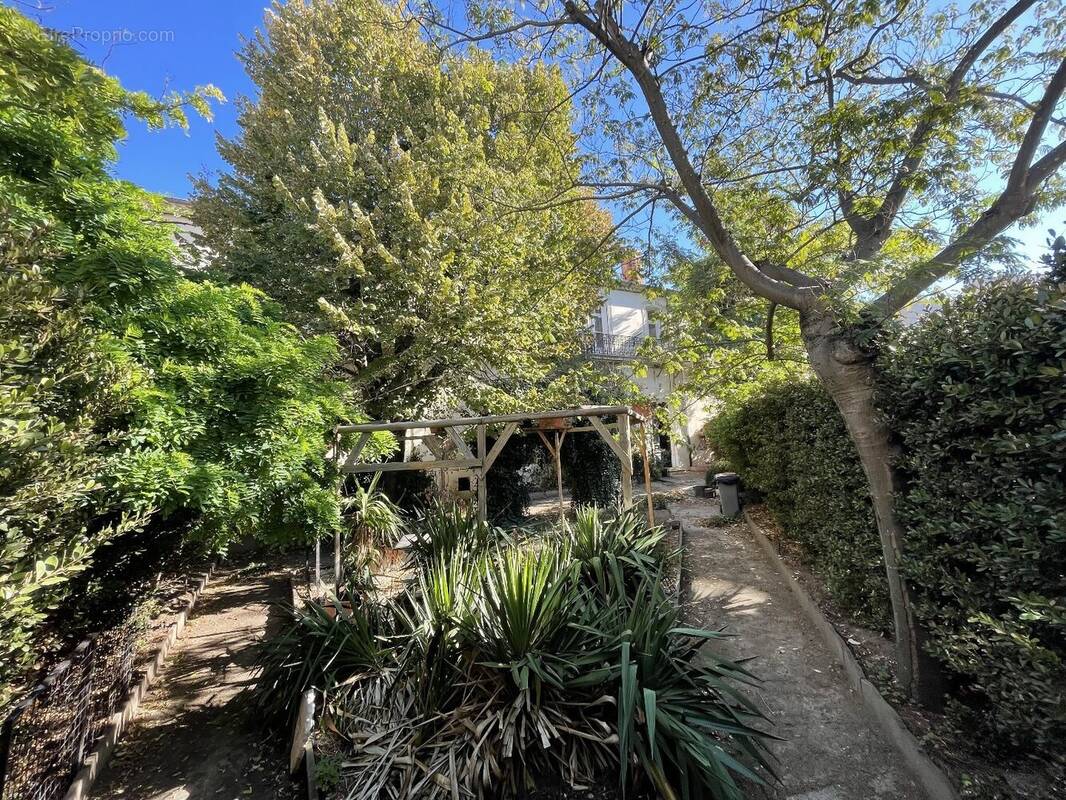 Appartement à BEZIERS