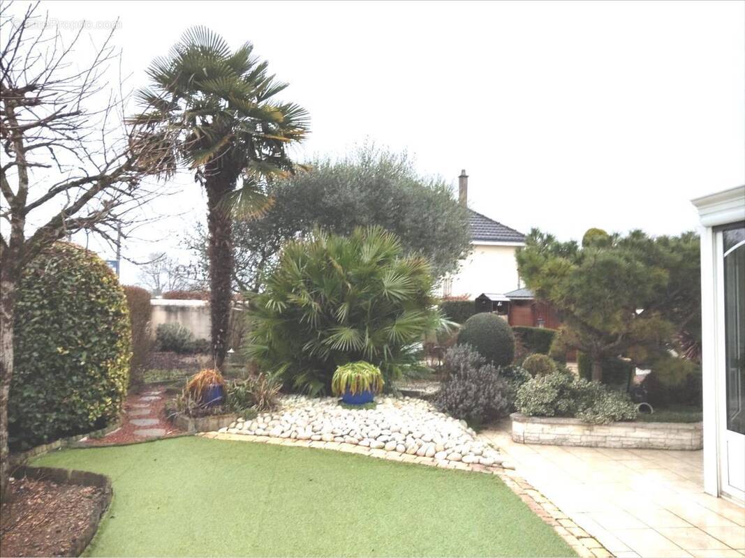 Maison à BALLAN-MIRE
