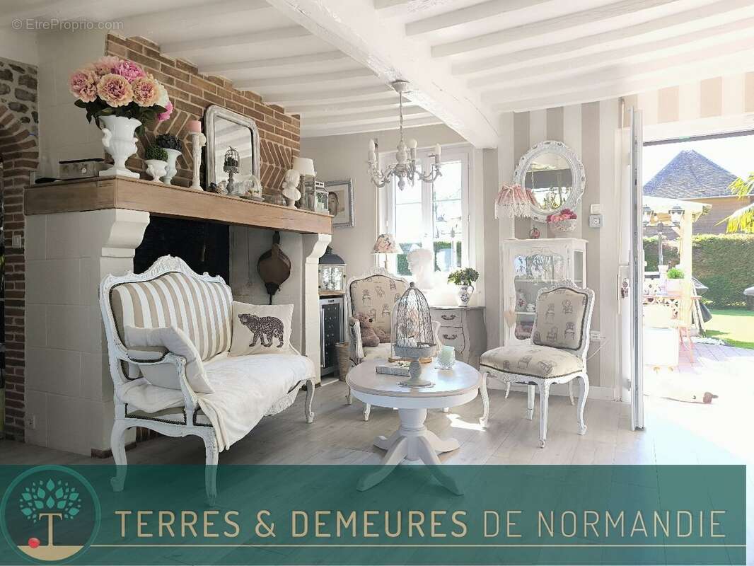 Maison à CORMEILLES
