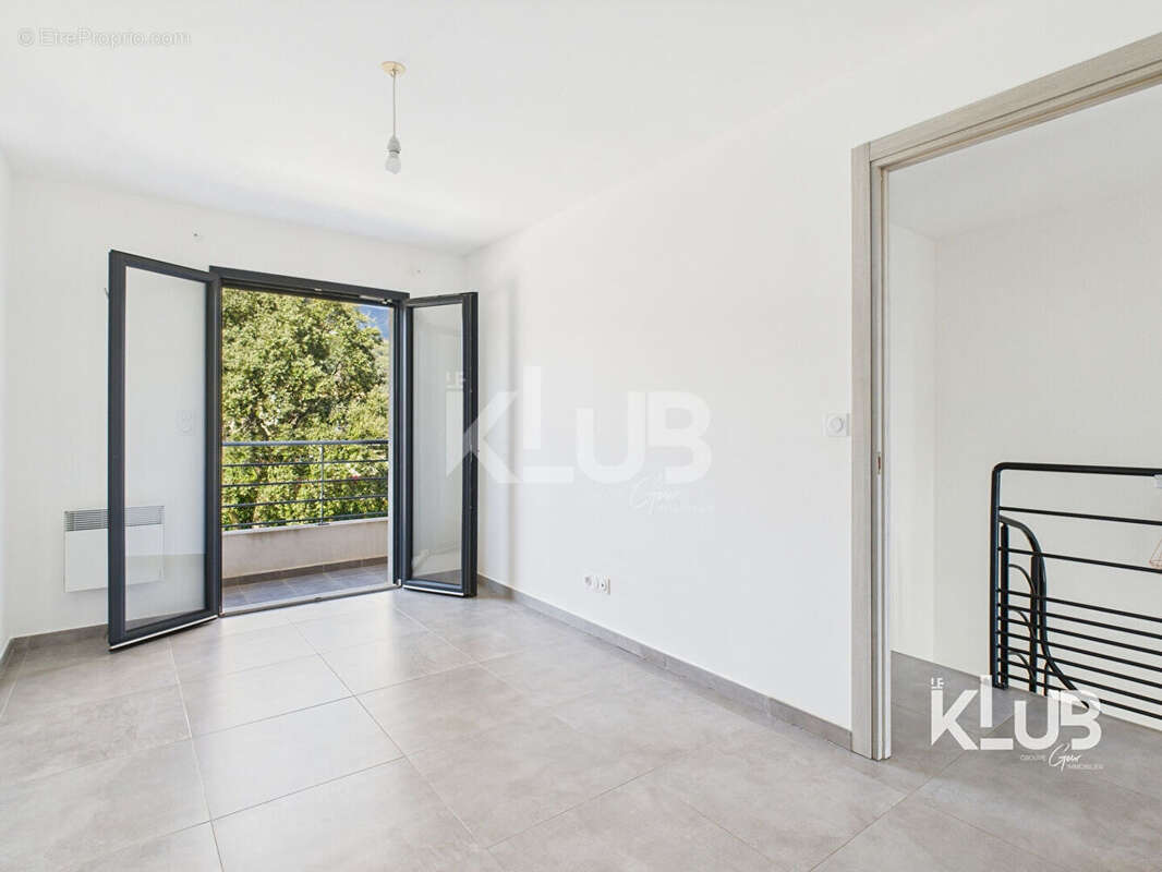 Appartement à BORGO