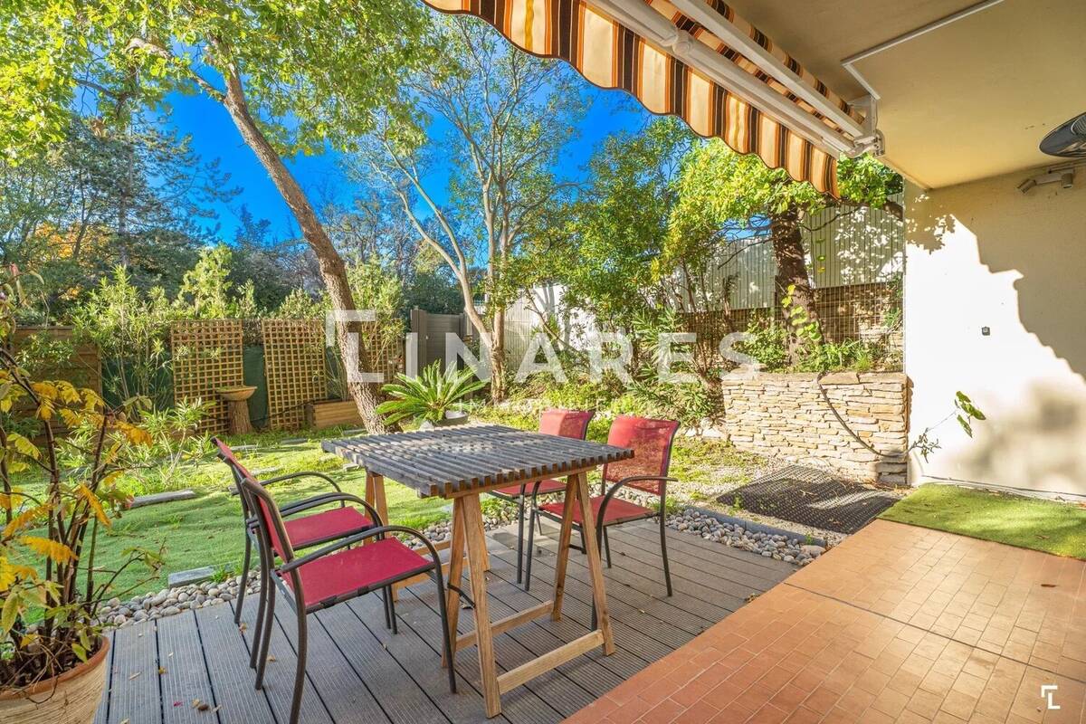 Appartement à MARSEILLE-9E