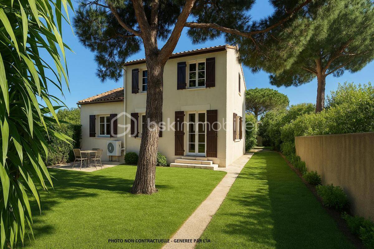 Maison à SAINT-LAURENT-DE-LA-SALANQUE