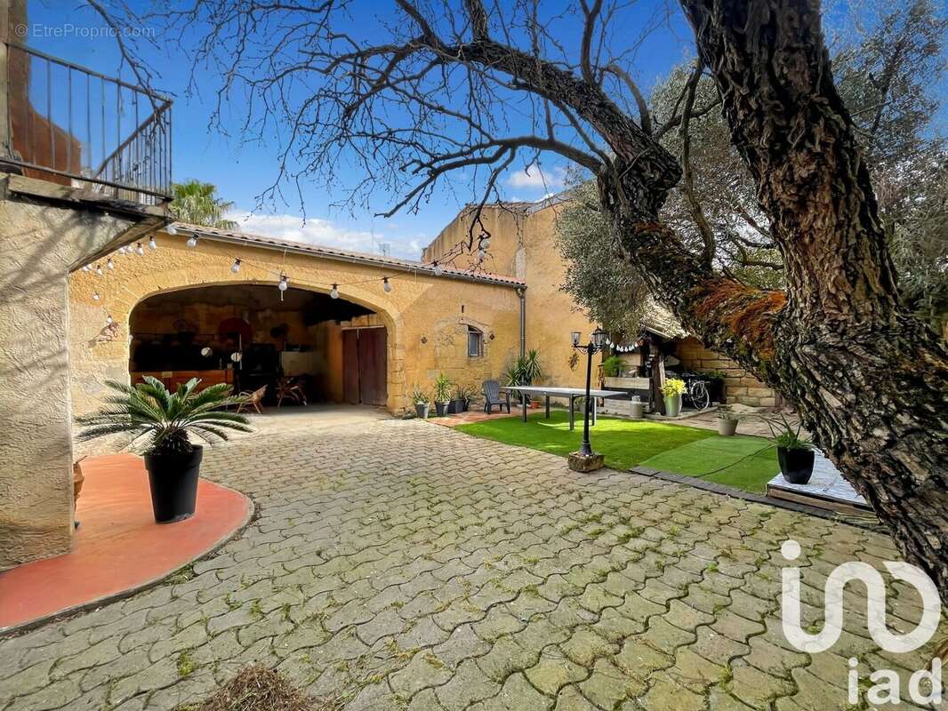 Photo 2 - Maison à CODOGNAN