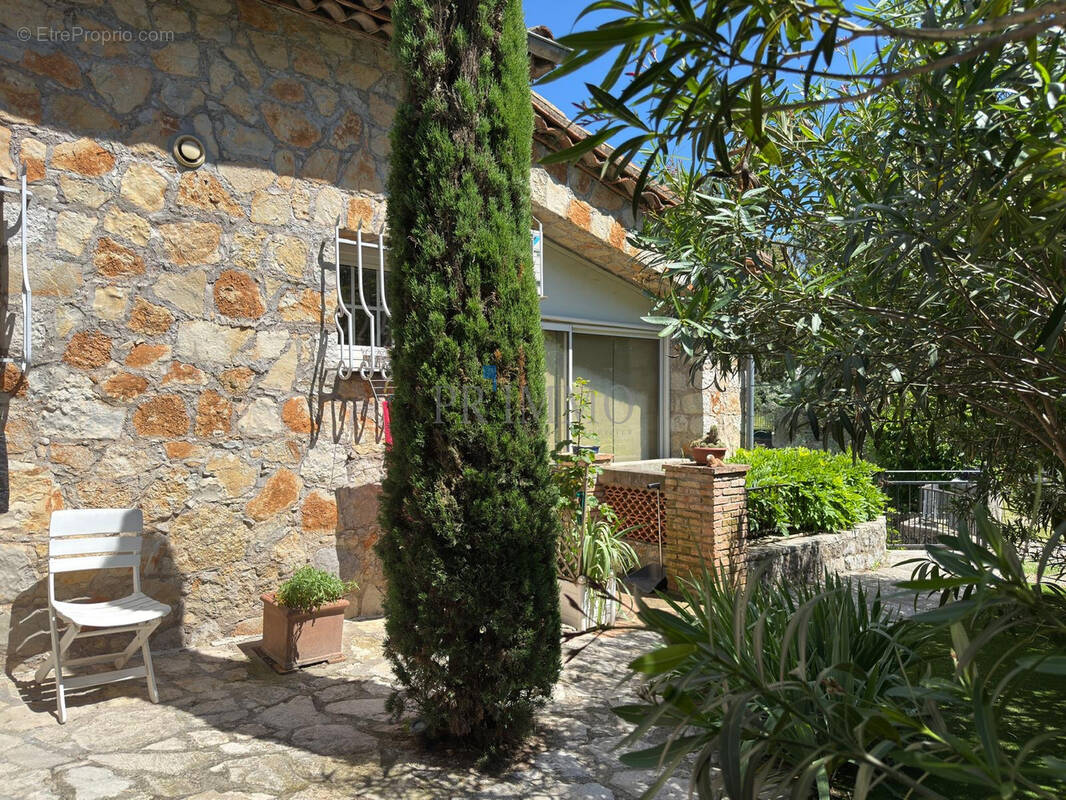 Maison à TARADEAU