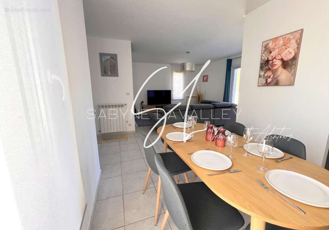 Photo 2 - Maison à REDESSAN