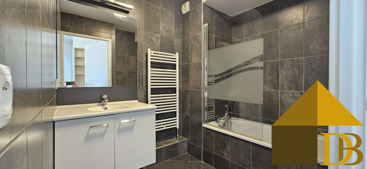 Appartement à MAISONS-ALFORT