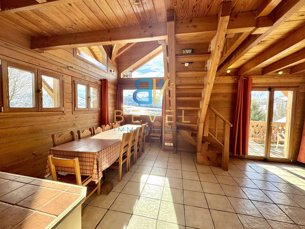 Maison à FONTCOUVERTE-LA-TOUSSUIRE