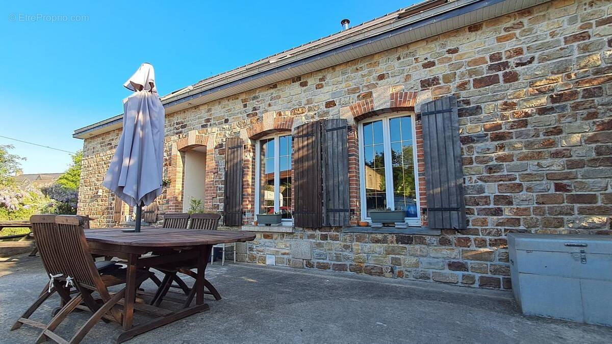 Maison à TEILLAY