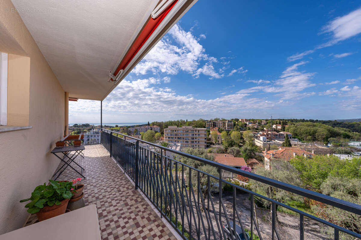 Appartement à VENCE