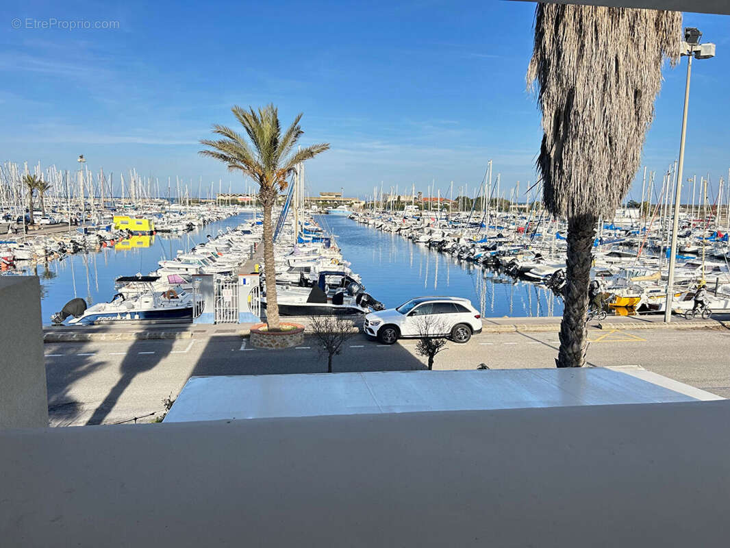 Commerce à SAINT-CYPRIEN