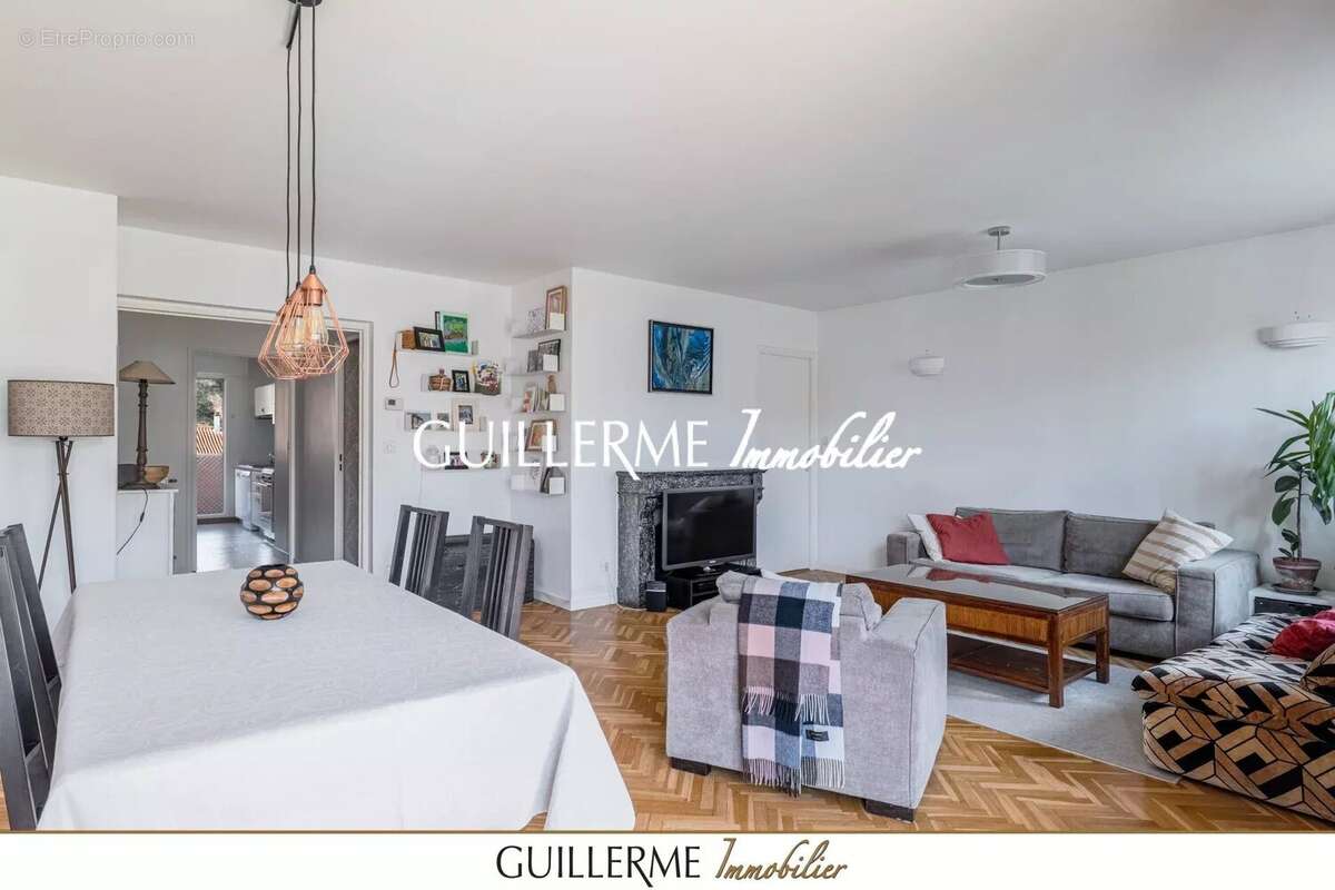Appartement à LYON-9E