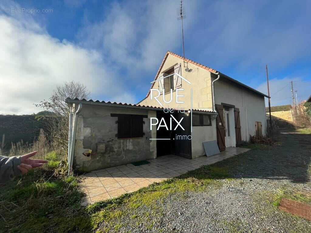 Maison à NAINTRE