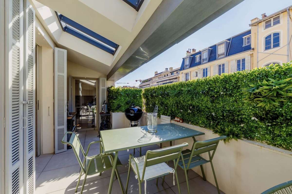 Appartement à NICE