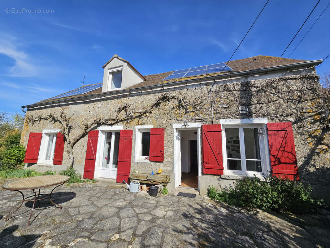 Maison à BRIIS-SOUS-FORGES