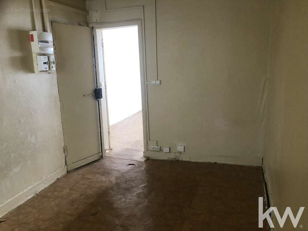 Appartement à PARIS-10E