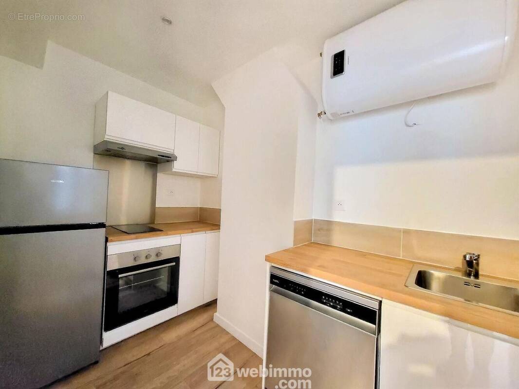 Appartement à PARIS-18E