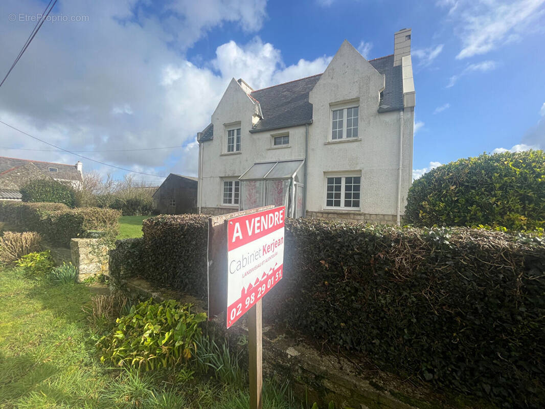Maison à MESPAUL