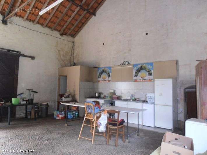 Maison à VERTEUIL-SUR-CHARENTE