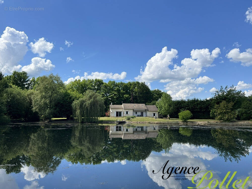 Maison à VAILLY-SUR-SAULDRE