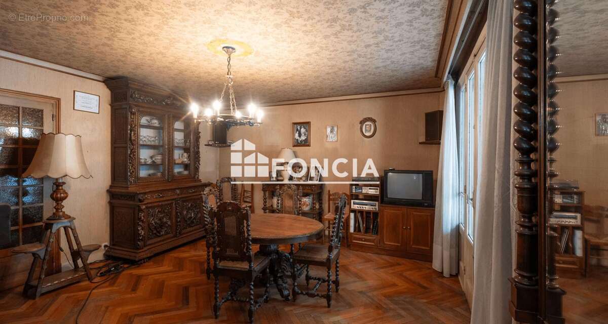 Appartement à TOURNON-SUR-RHONE
