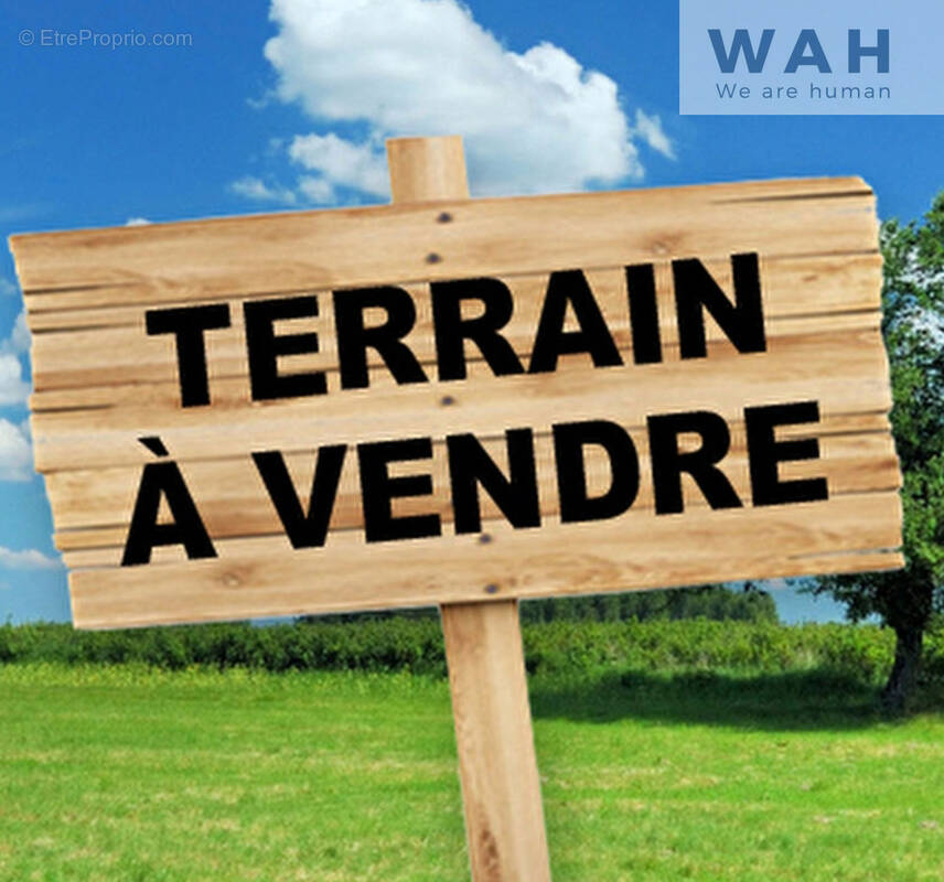 Terrain à BERNIS