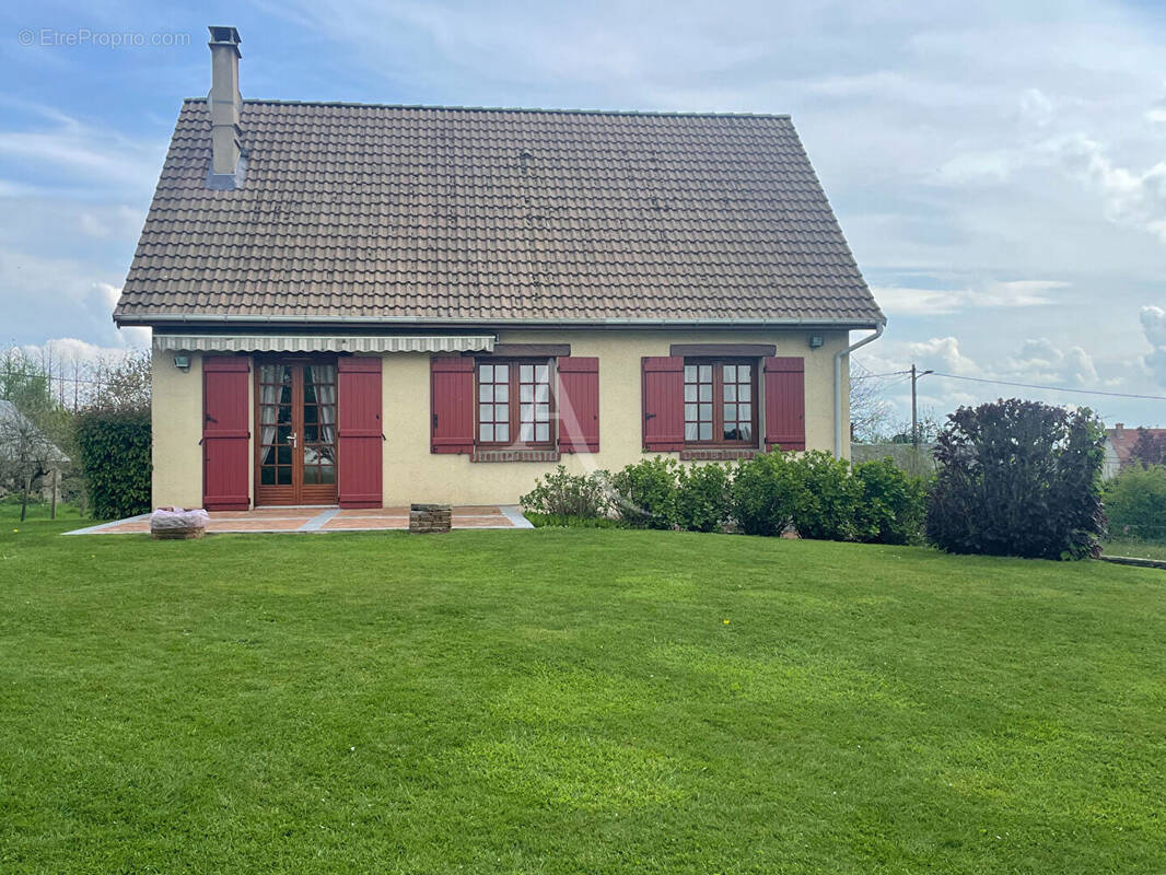 Maison à GOURNAY-EN-BRAY