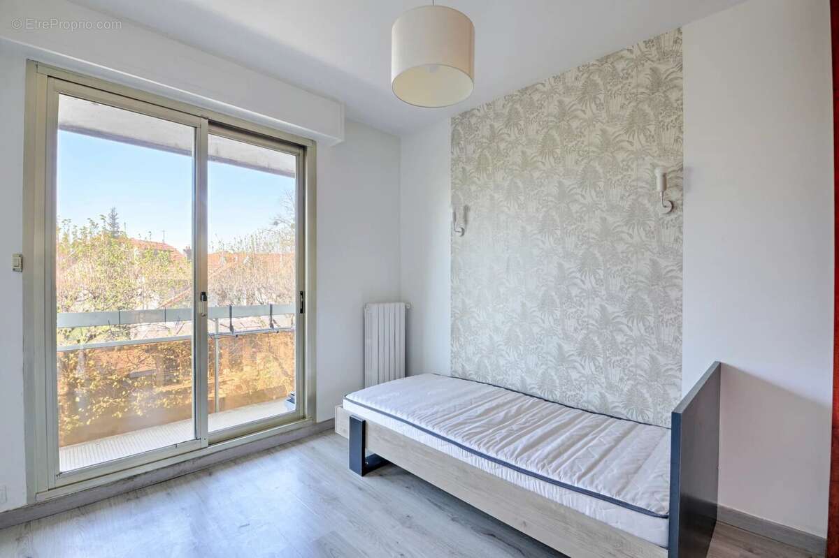 Appartement à SAINT-MAUR-DES-FOSSES