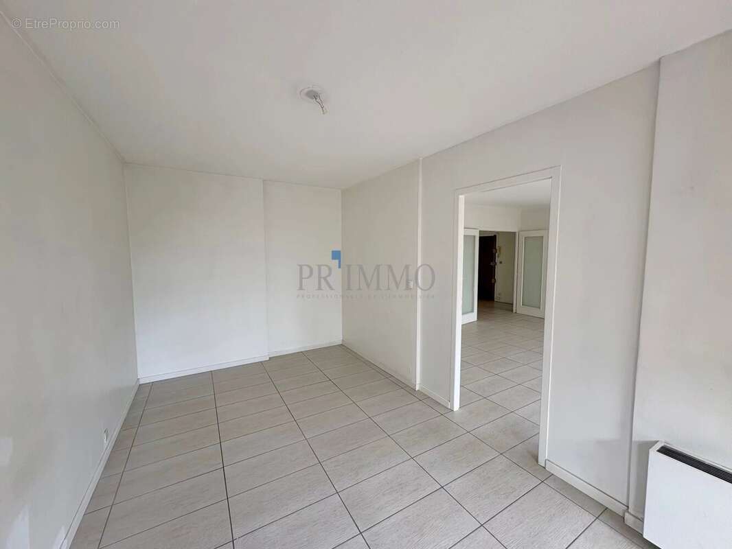 Appartement à SAINT-RAPHAEL