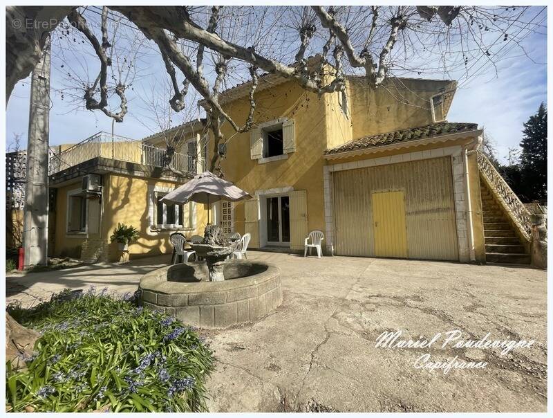 Maison à COURTHEZON