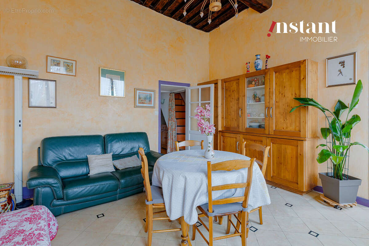 Appartement à LYON-4E
