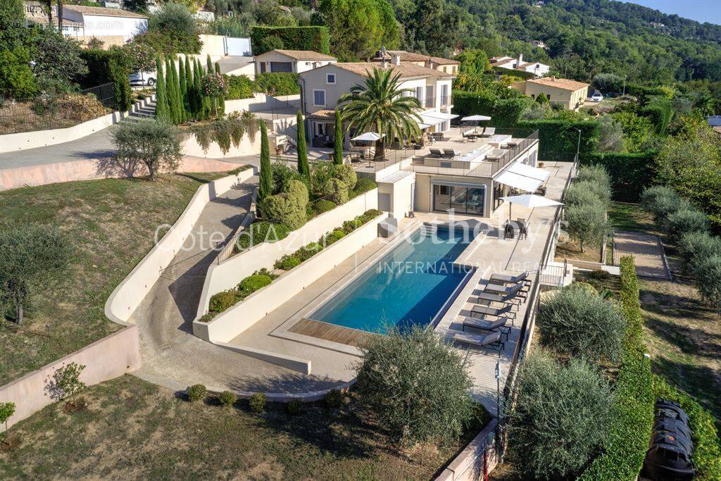 Maison à MOUGINS