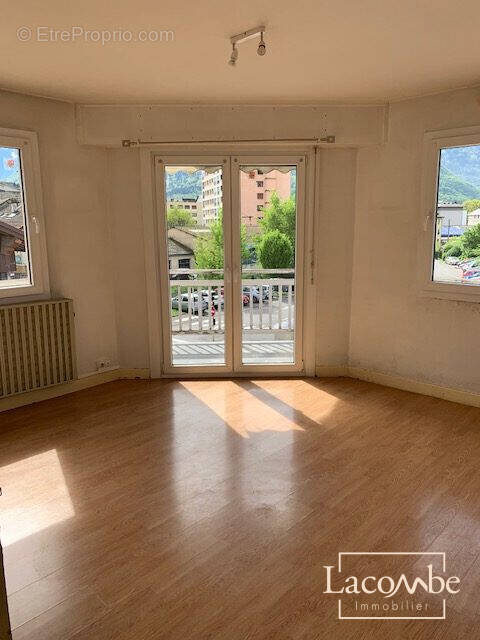 Appartement à ALBERTVILLE