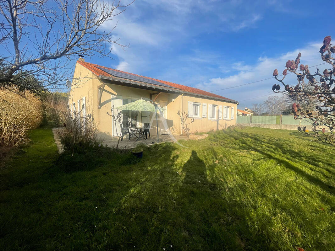 Maison à LA CHEVROLIERE