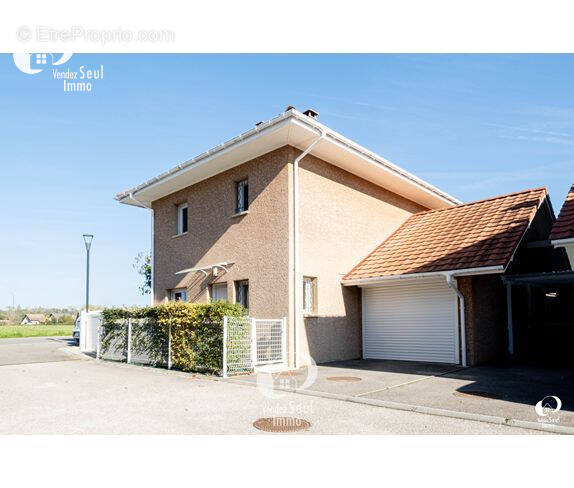 Maison à DOUVAINE