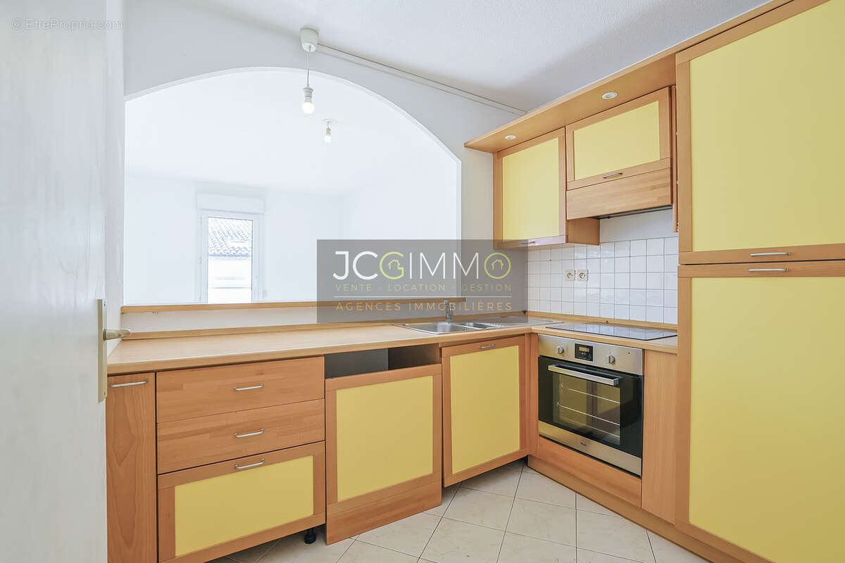 Appartement à HYERES